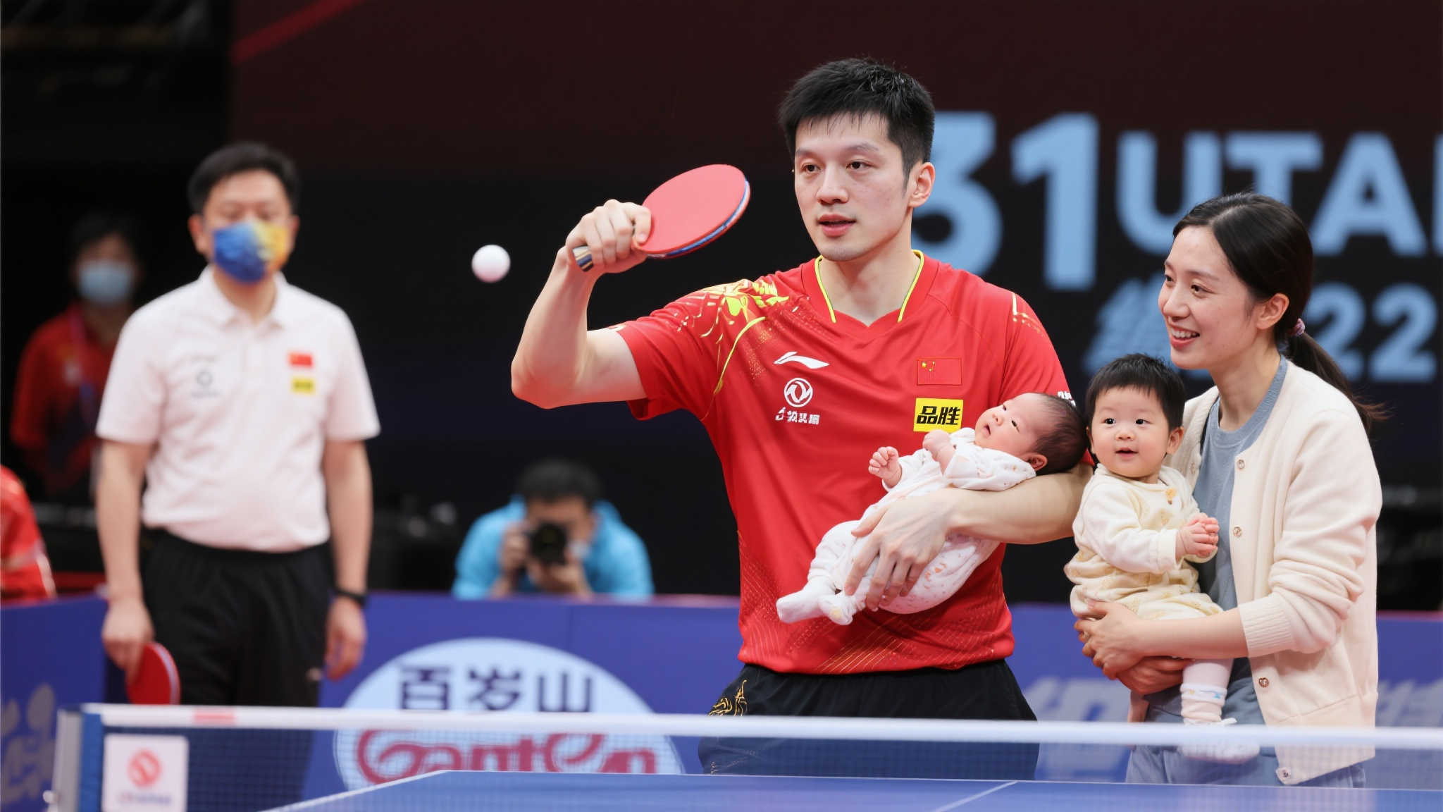 喜讯！中国乒坛名将31岁荣升父亲，事业家庭齐绽放